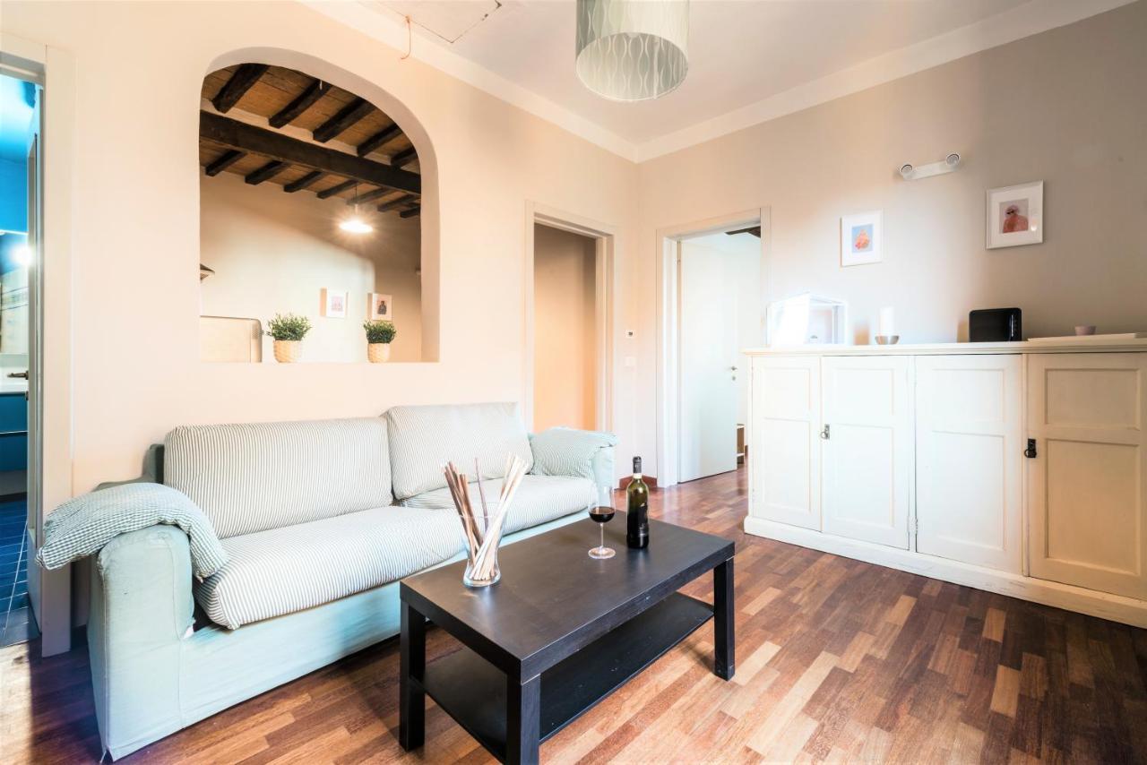 Hostly - La Pera Suite Apartment - 2 Bedrooms, Full Center Pisa Eksteriør billede